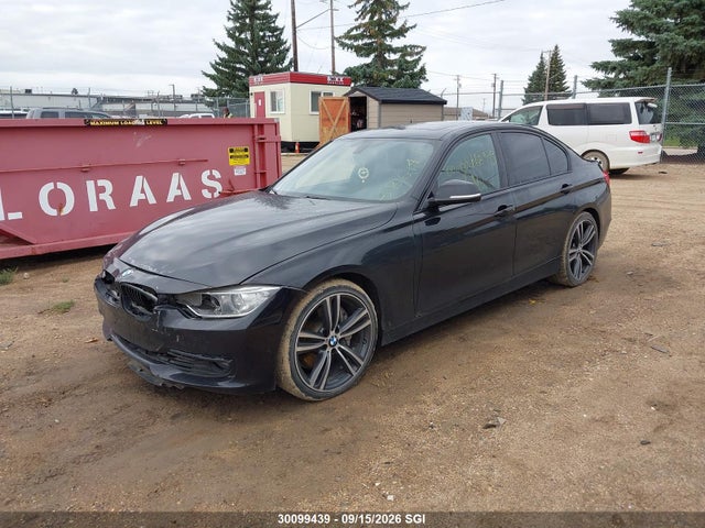 30099439 :رقم المزاد ، WBA3B9C54DF586141 vin ، 2013 Bmw 3 Series مزاد بيع