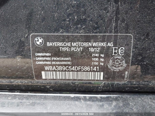 30099439 :رقم المزاد ، WBA3B9C54DF586141 vin ، 2013 Bmw 3 Series مزاد بيع