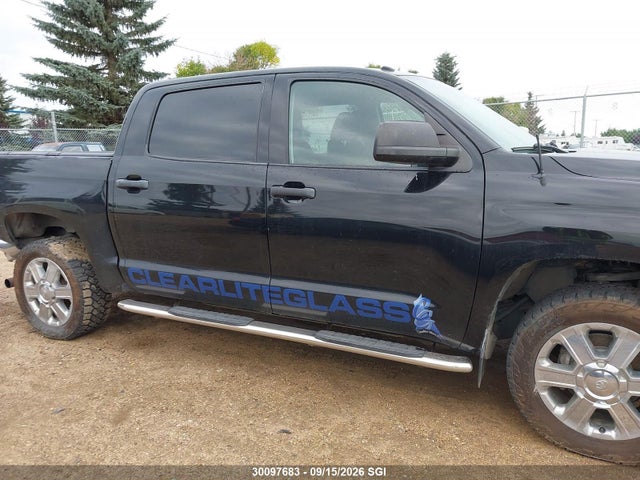 5TFDY5F14HX638178 Toyota Tundra Crewmax Sr5/trd Pro