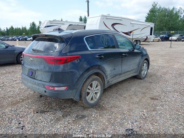 KNDPMCAC8H7276846 KIA Sportage Lx