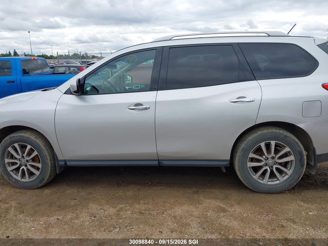 30098840 :رقم المزاد ، 5N1AR2MM7EC715264 vin ، 2014 Nissan Pathfinder S/sv/sl/platinum مزاد بيع