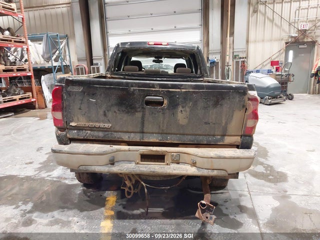 30099658 :رقم المزاد ، 1GCHK23246F116927 vin ، 2006 Chevrolet Silverado K2500 Heavy Duty مزاد بيع