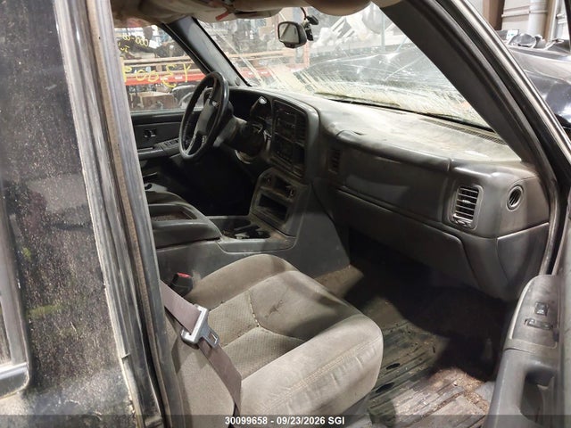 30099658 :رقم المزاد ، 1GCHK23246F116927 vin ، 2006 Chevrolet Silverado K2500 Heavy Duty مزاد بيع
