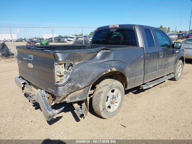 30098059 :رقم المزاد ، 1FTFX1CFXBFB26006 vin ، 2011 Ford F150 Super Cab مزاد بيع