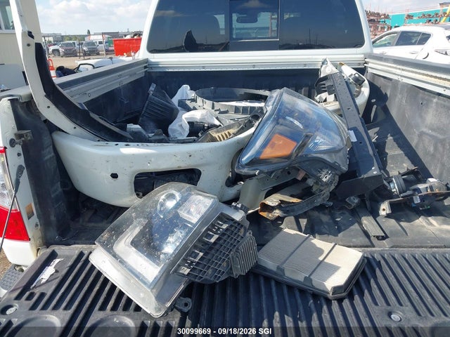 1N6AA1E51JN528529 Nissan Titan Sv/sl/pro-4x/plat Res