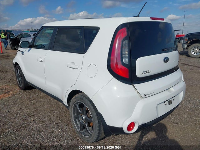 KNDJN2A25F7120409 KIA Soul