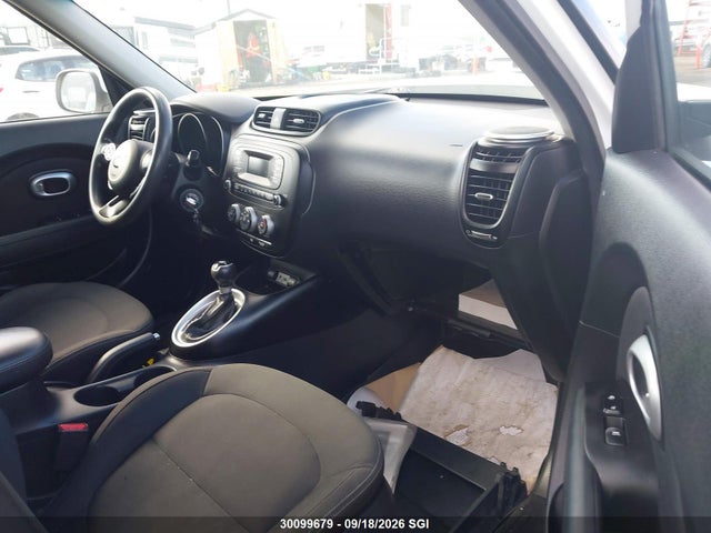 KNDJN2A25F7120409 KIA Soul