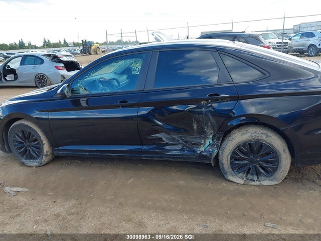 30098963 :رقم المزاد ، 3VWC57BU9KM010448 vin ، 2019 Volkswagen Jetta S/se/r-line مزاد بيع