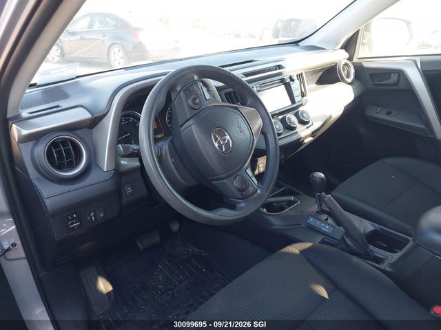 30099695 :رقم المزاد ، 2T3BFREV7HW662049 vin ، 2017 Toyota Rav4 Le مزاد بيع
