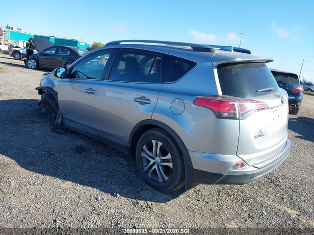 30099695 :رقم المزاد ، 2T3BFREV7HW662049 vin ، 2017 Toyota Rav4 Le مزاد بيع
