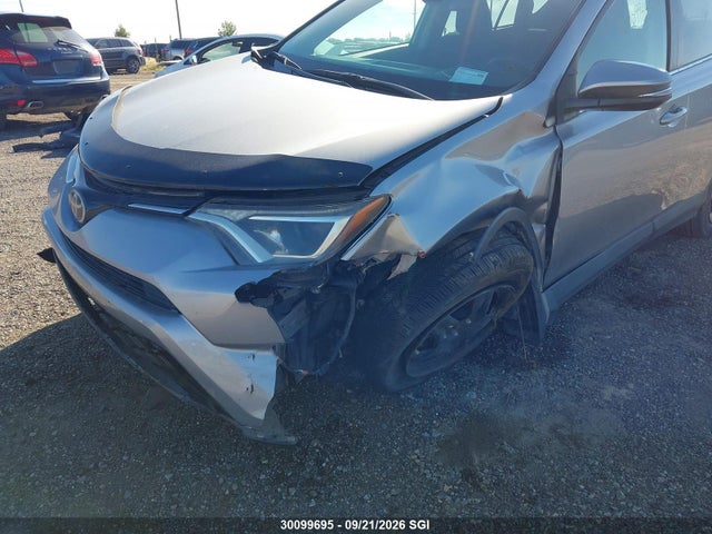30099695 :رقم المزاد ، 2T3BFREV7HW662049 vin ، 2017 Toyota Rav4 Le مزاد بيع