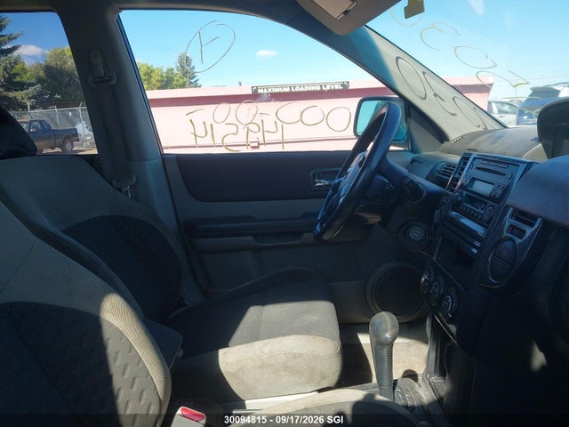 Продажа на аукционе авто 2006 Nissan X-trail Xe/se, vin: JN8BT08V56W215030, номер лота: 30094815