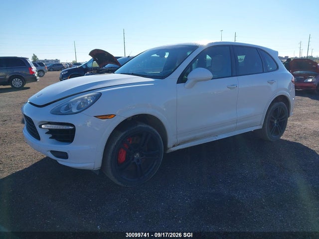 30099741 :رقم المزاد ، WP1AC2A27DLA91939 vin ، 2013 Porsche Cayenne Turbo مزاد بيع