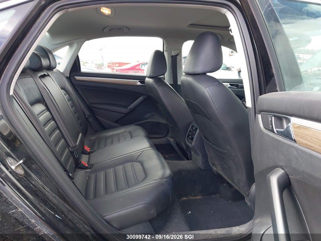 1VWCS7A39GC025252 Volkswagen Passat Sel/sel Premium