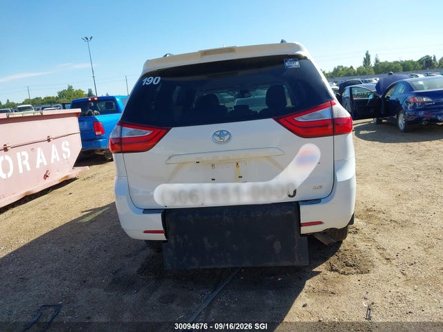 Toyota Sienna Le 8-passenger 2019 5TDKZ3DC9KS971938 Image 15