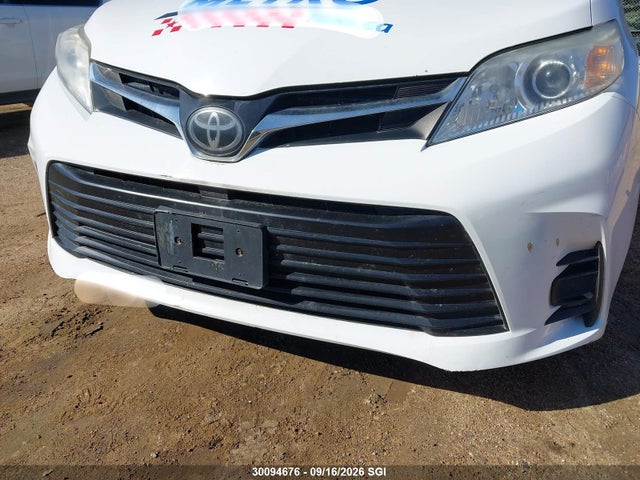 Toyota Sienna Le 8-passenger 2019 5TDKZ3DC9KS971938 Image 6