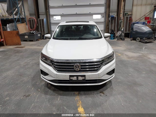 Volkswagen Passat Highline 2021 1VWBA7A34MC015402 Image 12