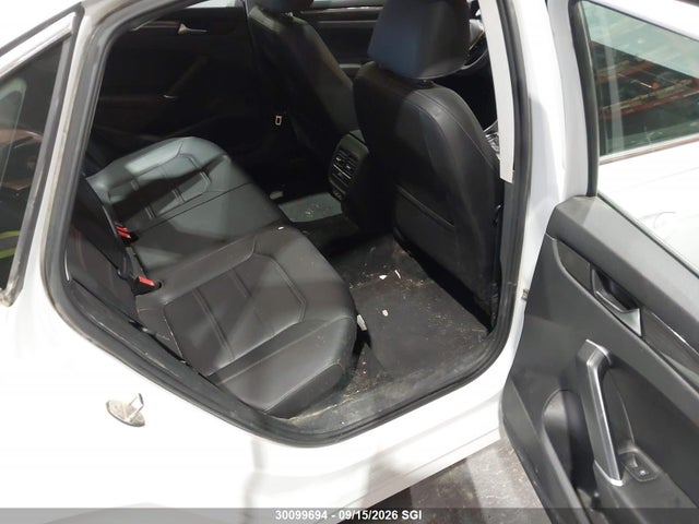 Volkswagen Passat Highline 2021 1VWBA7A34MC015402 Image 8