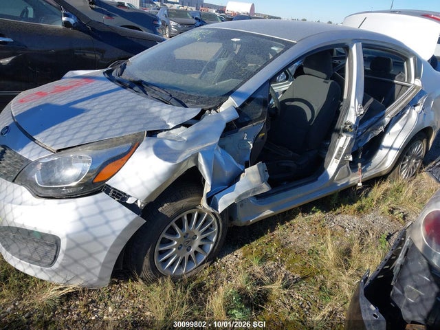 2015 Kia Rio Lx მანქანა იყიდება აუქციონზე, vin: KNADM4A31F6477805, აუქციონის ნომერი: 30099802