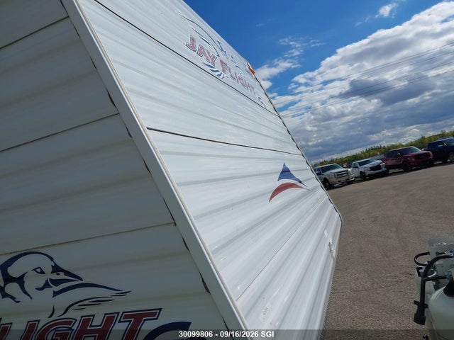 30099806 :رقم المزاد ، 1UJBJ02N381EF0471 vin ، 2008 Jayco Jay Flight 27bh مزاد بيع