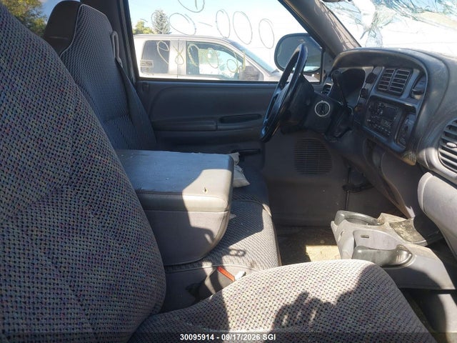 1998 Dodge Ram 2500 მანქანა იყიდება აუქციონზე, vin: 3B7KC22Z1WG145771, აუქციონის ნომერი: 30095914