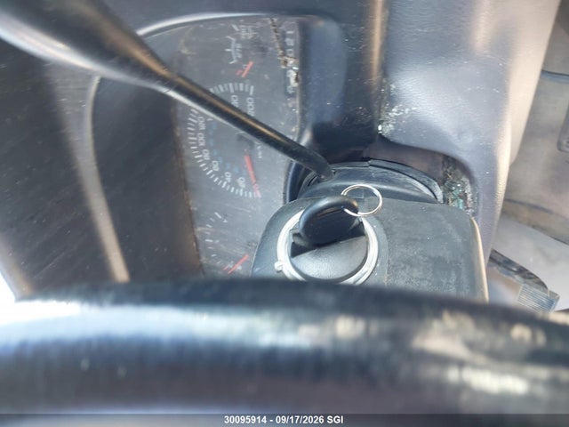 1998 Dodge Ram 2500 მანქანა იყიდება აუქციონზე, vin: 3B7KC22Z1WG145771, აუქციონის ნომერი: 30095914