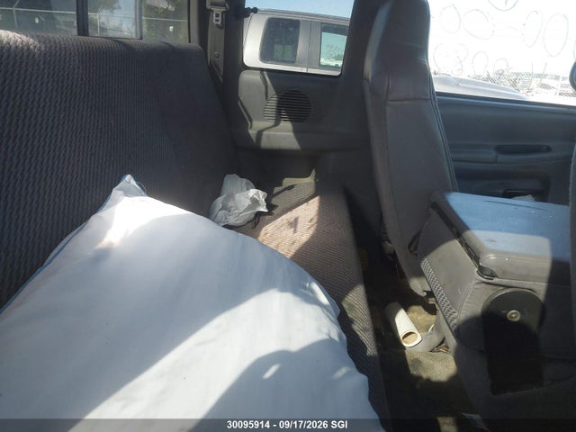 1998 Dodge Ram 2500 მანქანა იყიდება აუქციონზე, vin: 3B7KC22Z1WG145771, აუქციონის ნომერი: 30095914