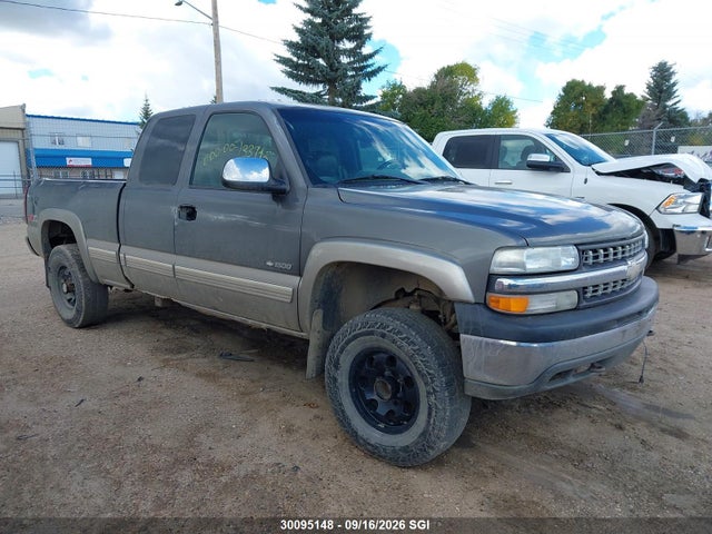 30095148 :رقم المزاد ، 1GCEK19T3YZ255591 vin ، 2000 Chevrolet Silverado K1500 مزاد بيع