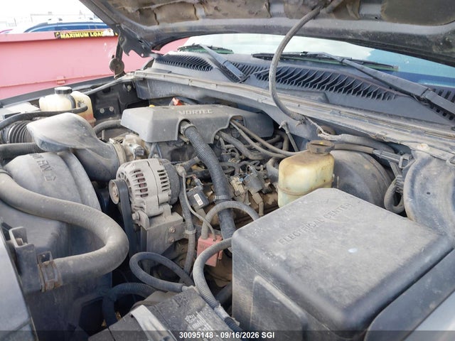 Aukcja sprzedaży 2000 Chevrolet Silverado K1500, vin: 1GCEK19T3YZ255591, numer aukcji: 30095148