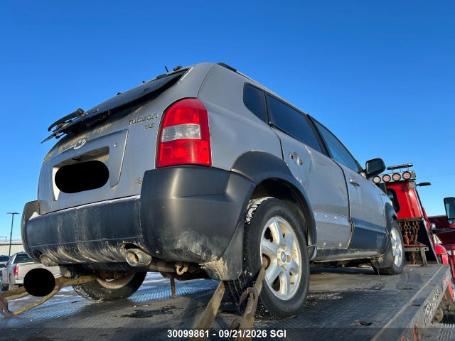 2005 Hyundai Tucson Gl მანქანა იყიდება აუქციონზე, vin: KM8JM72D65U164799, აუქციონის ნომერი: 30099861