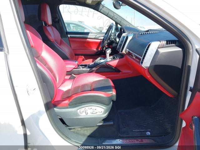 Porsche CAYENNE S 2018 WP1AB2A21JLA61219 Image 5