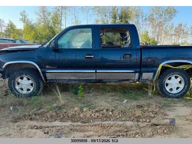 Продажа на аукционе авто 2005 Gmc New Sierra K1500, vin: 2GTEK13TX51379211, номер лота: 30099898