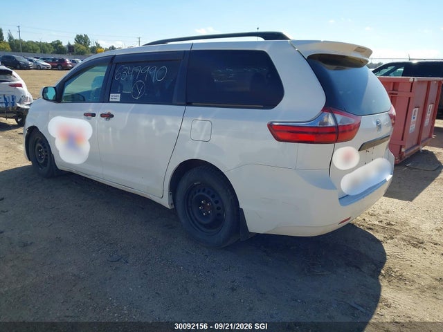 5TDZK3DC8GS746369 Toyota Sienna