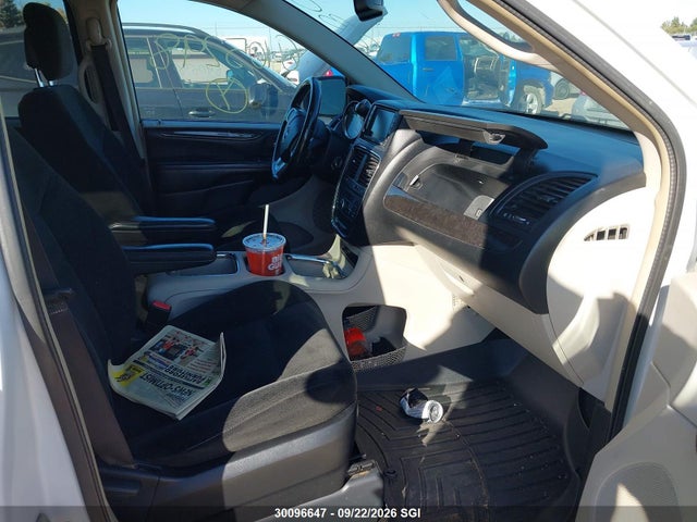 Продаж на аукціоні авто 2016 Dodge Grand Caravan Crew, vin: 2C4RDGDG1GR223630, номер лоту: 30096647