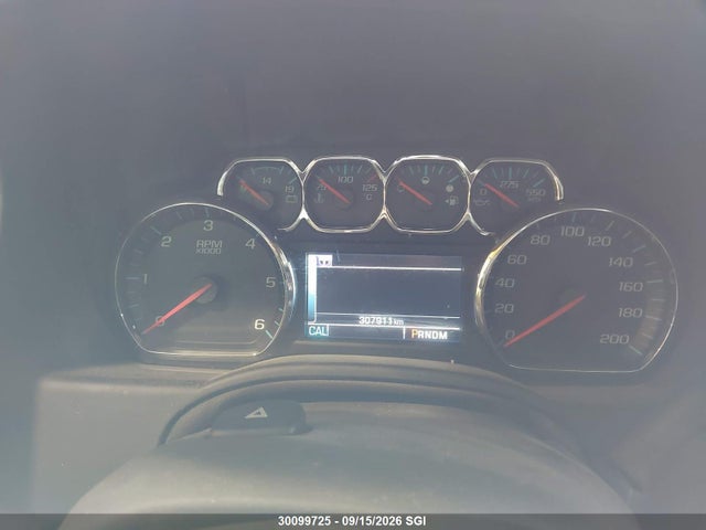 Aukcja sprzedaży 2015 Chevrolet Suburban K1500 Ltz, vin: 1GNSKKKC5FR603995, numer aukcji: 30099725