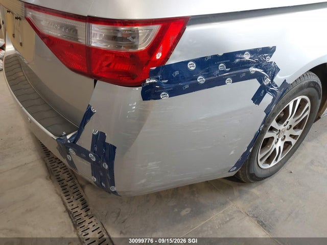 2011 Honda Odyssey Exl მანქანა იყიდება აუქციონზე, vin: 5FNRL5H64BB502745, აუქციონის ნომერი: 30099776