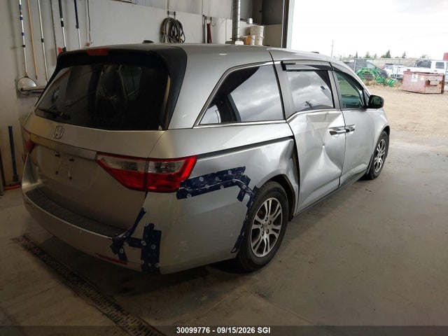2011 Honda Odyssey Exl მანქანა იყიდება აუქციონზე, vin: 5FNRL5H64BB502745, აუქციონის ნომერი: 30099776