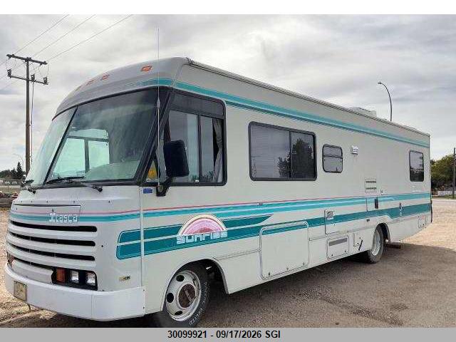 30099921 :رقم المزاد ، 1GBKP37N5N3313644 vin ، 1992 Chevrolet P30 مزاد بيع