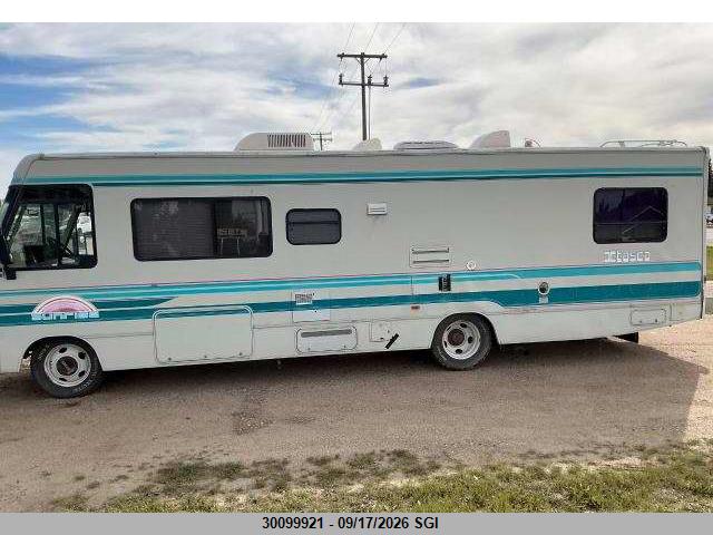 30099921 :رقم المزاد ، 1GBKP37N5N3313644 vin ، 1992 Chevrolet P30 مزاد بيع