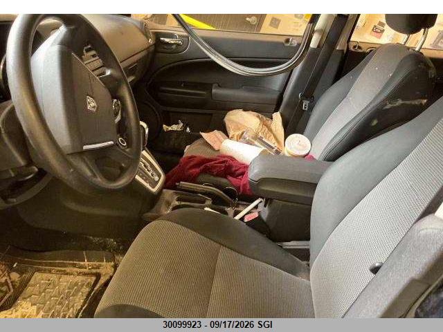 30099923 :رقم المزاد ، 1B3CB4HAXAD554430 vin ، 2010 Dodge Caliber Sxt مزاد بيع
