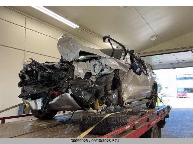 Aukcja sprzedaży 2026 Chevrolet Silverado K1500 Zr2, vin: 3GCUKHEL7TG230647, numer aukcji: 30099925