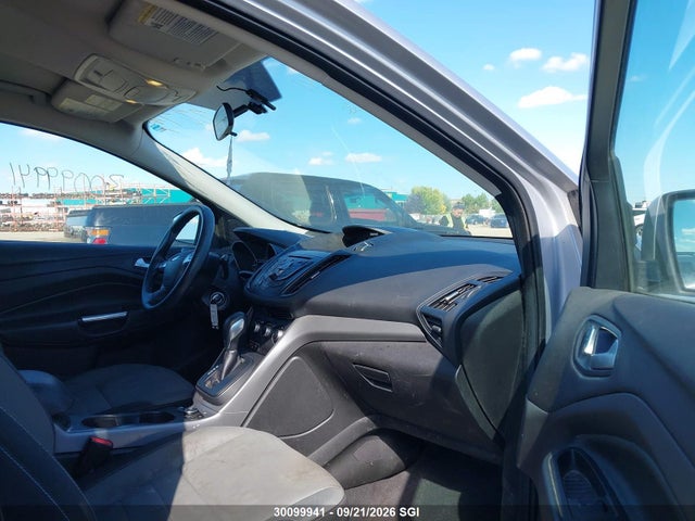 Продаж на аукціоні авто 2015 Ford Escape Se, vin: 1FMCU9GX6FUB65945, номер лоту: 30099941