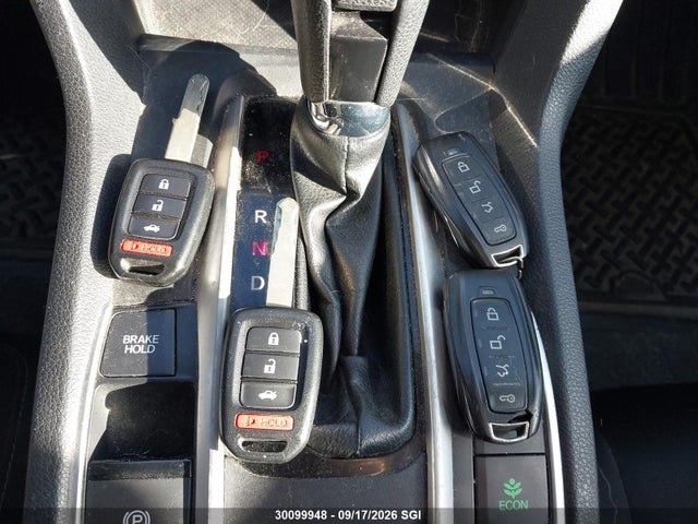 30099948 :رقم المزاد ، 2HGFC2F54JH011596 vin ، 2018 Honda Civic Lx مزاد بيع