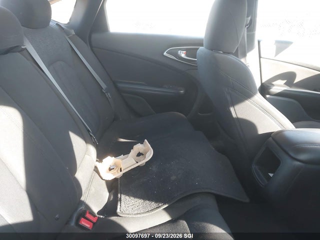 Aukcja sprzedaży 2015 Chrysler 200 Lx, vin: 1C3CCCFB9FN541191, numer aukcji: 30097697
