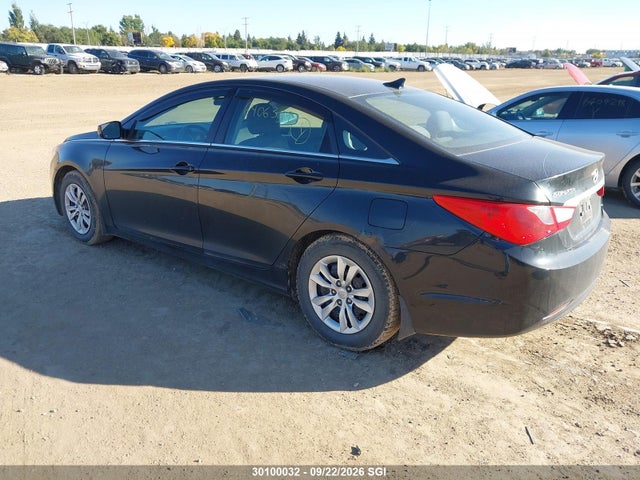 30100032 :رقم المزاد ، 5NPEB4AC1CH353595 vin ، 2012 Hyundai Sonata Gls مزاد بيع