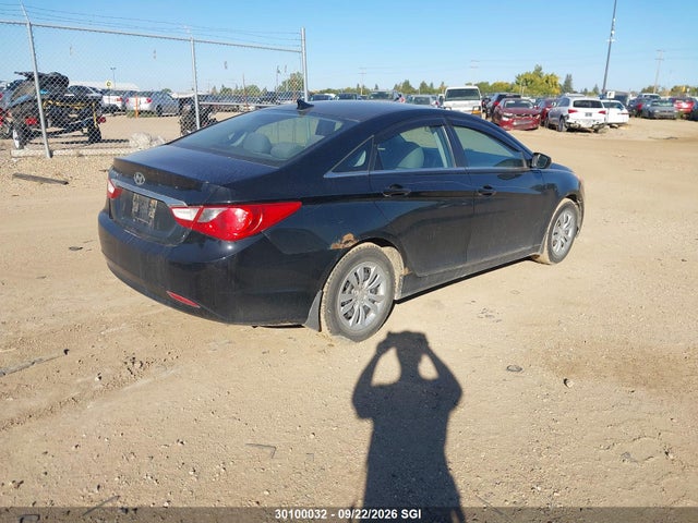 30100032 :رقم المزاد ، 5NPEB4AC1CH353595 vin ، 2012 Hyundai Sonata Gls مزاد بيع