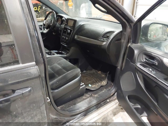 Продажа на аукционе авто 2017 Dodge Grand Caravan Se, vin: 2C4RDGBGXHR557224, номер лота: 30100040