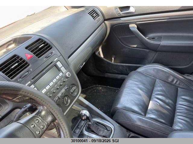 Продаж на аукціоні авто 2007 Volkswagen Jetta Gli Option Package 2, vin: 3VWXJ71K87M102705, номер лоту: 30100041