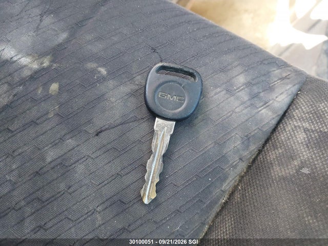 Продаж на аукціоні авто 2011 Gmc Sierra K1500, vin: 1GTN2TEX2BZ162007, номер лоту: 30100051
