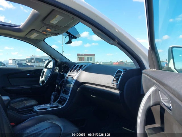 Auction sale of the 2010 Gmc Acadia Slt-1, vin: 1GKLVMED2AJ129598, lot number: 30100053